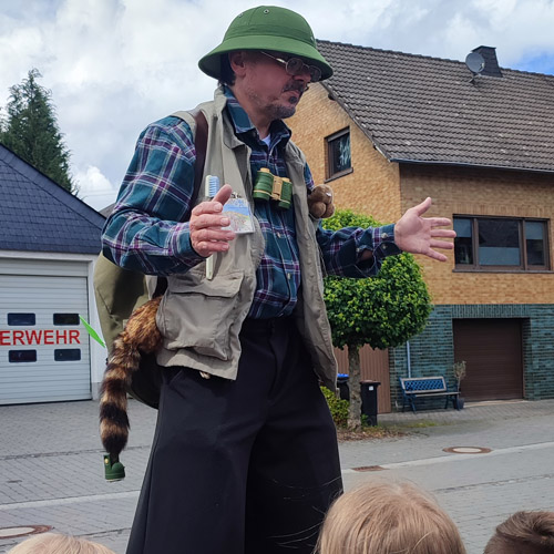 25.05.2025 Comedy Stelzenläufer Wanderer Kunibert im Spessart