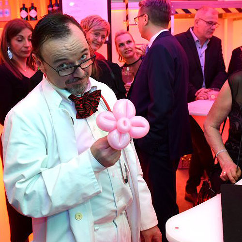 Comedydoktor_Drehbühnenball_Woöfsburg_2023